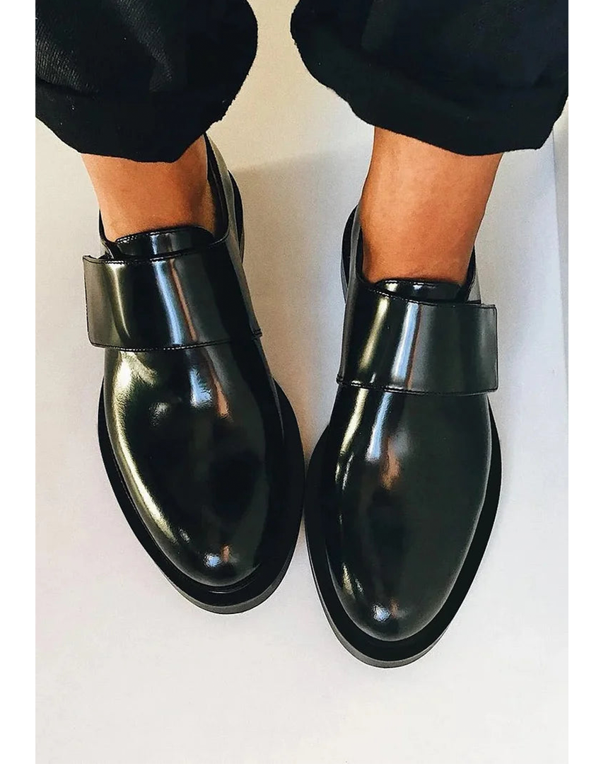 NOMI™ | Slip-On Genova