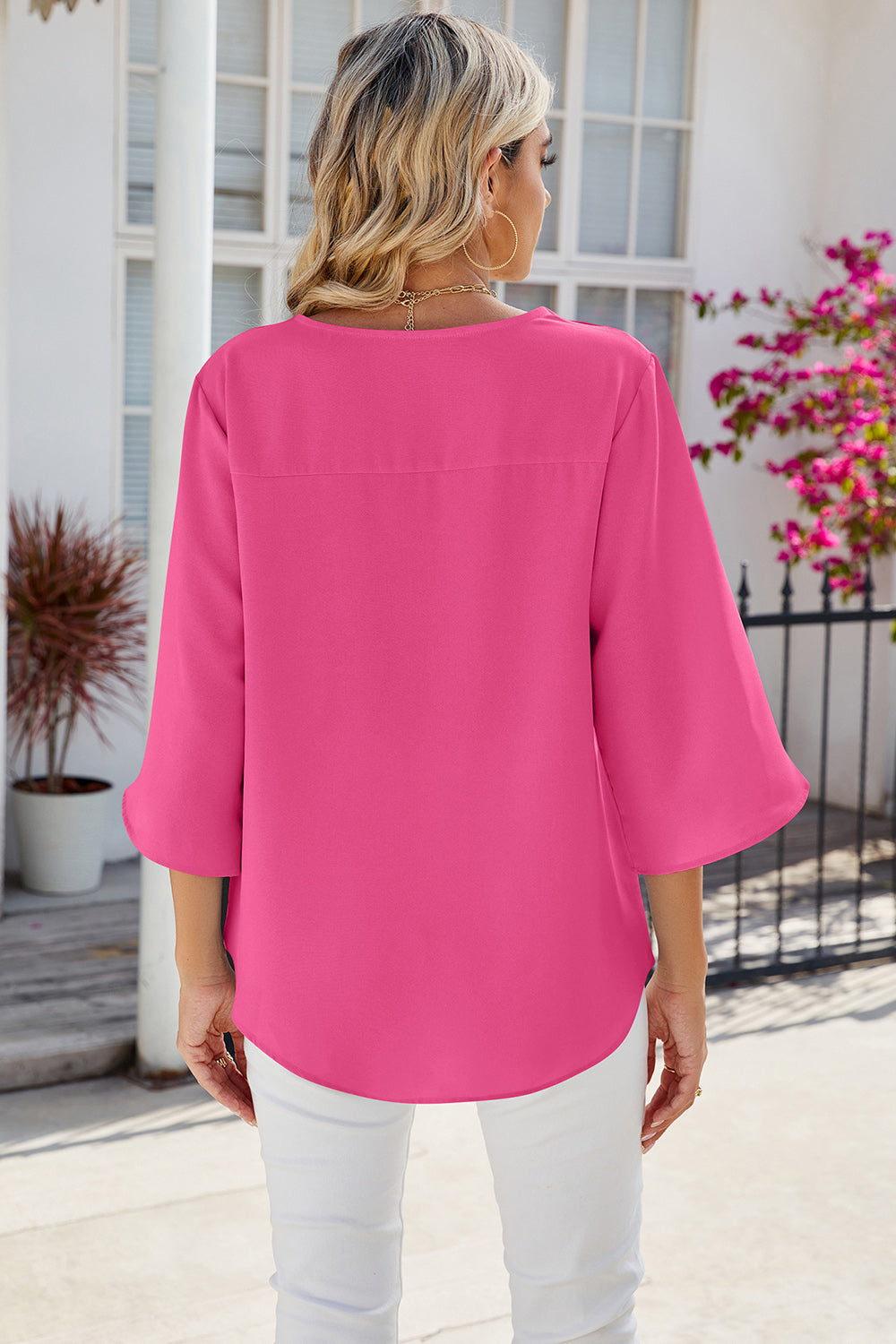 NOMI™ - Top con scollo a V e maniche a tre quarti