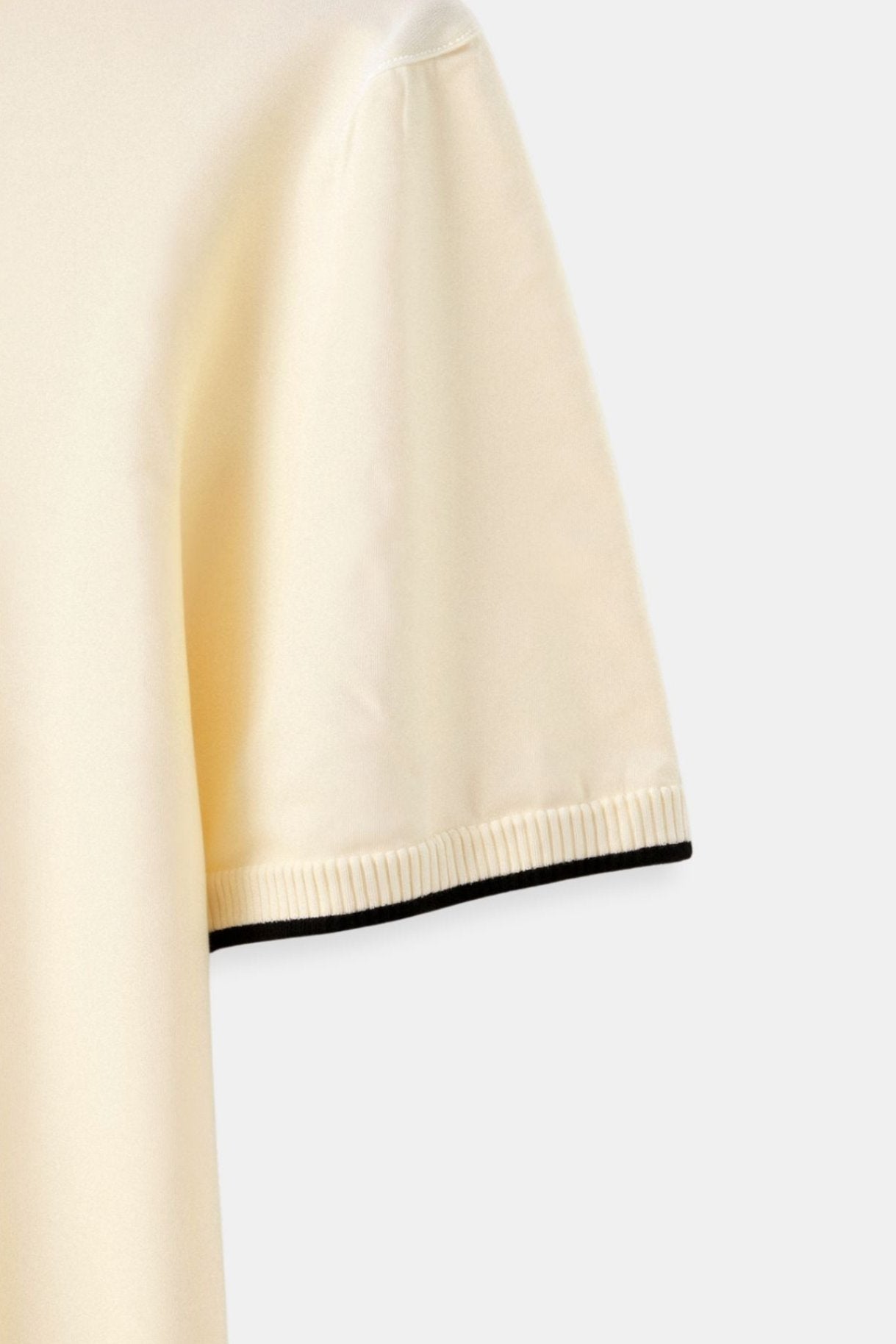 NOMI™ - Polo slim fit con finiture a contrasto