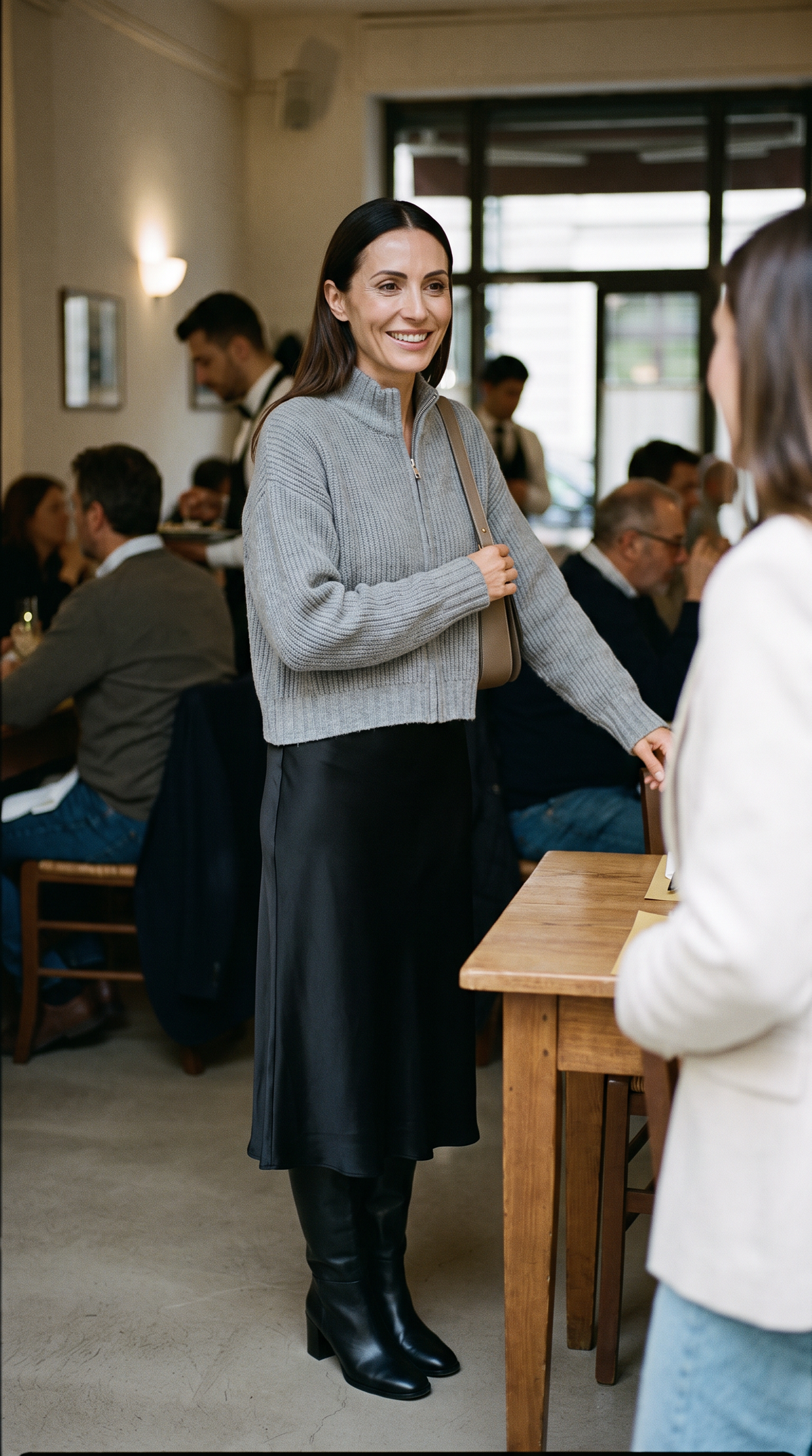 Cardigan con Zip e Collo Alto