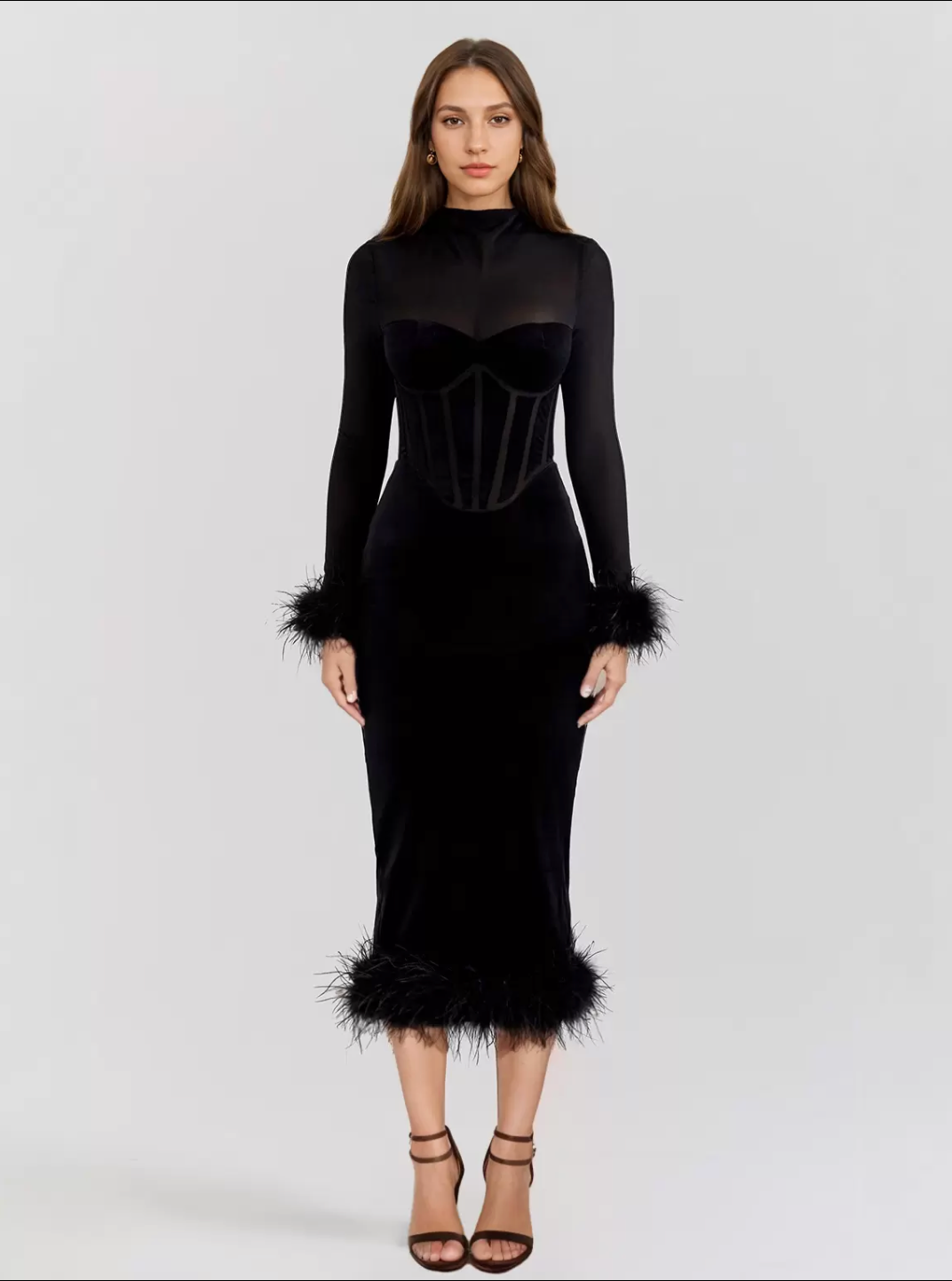 NOMI™ | Abito midi elegante con piume