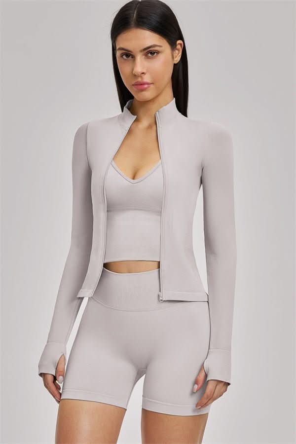 NOMI | Set 3 Pezzi - Giacca, Tank Top e Shorts - Nomi