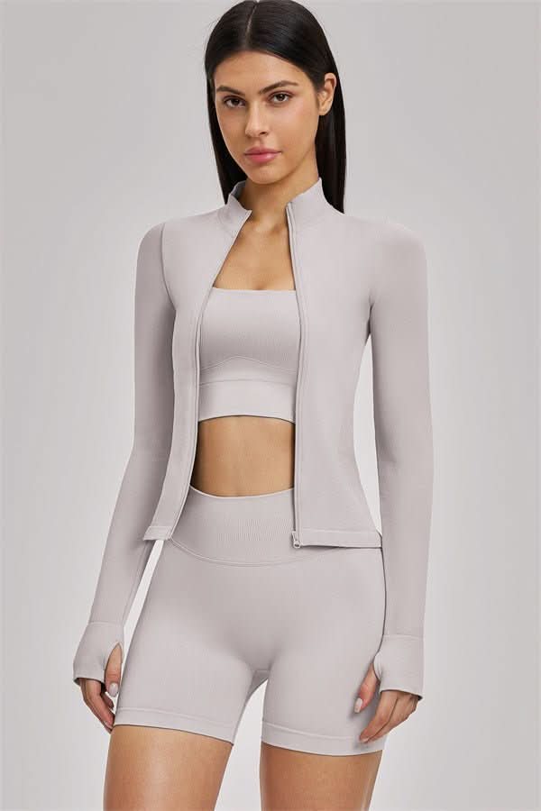 NOMI | Set 3 Pezzi Nomi — Giacca, Sports Bra e Shorts - Nomi