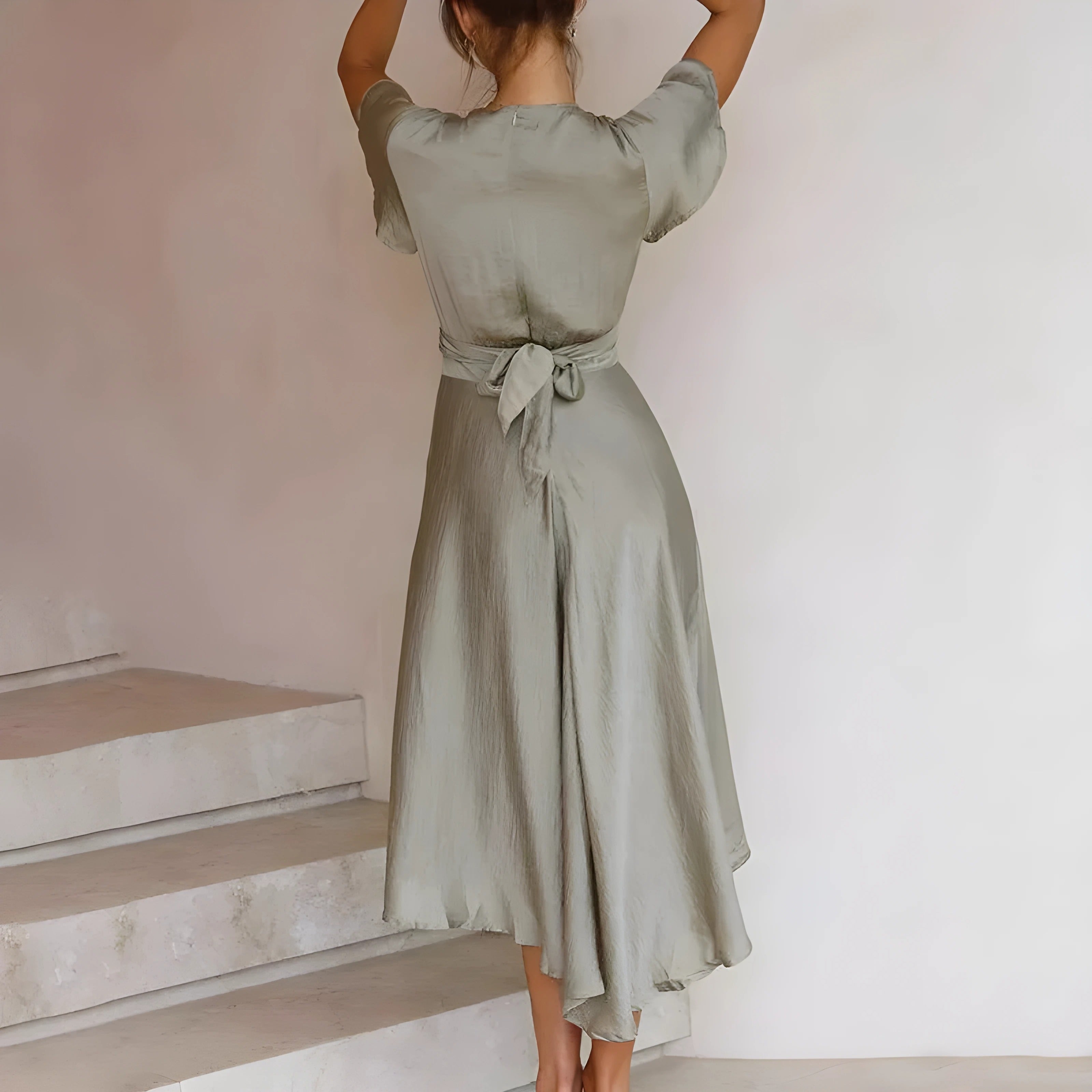 NOMI™ - Elegante abito estivo per giornate estive indimenticabili