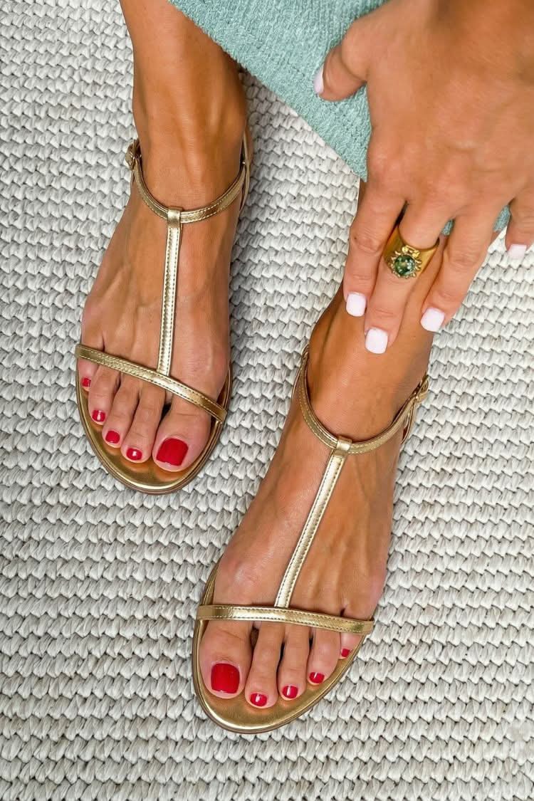 NOMI™ | Sandali Flat con Cinturino a T