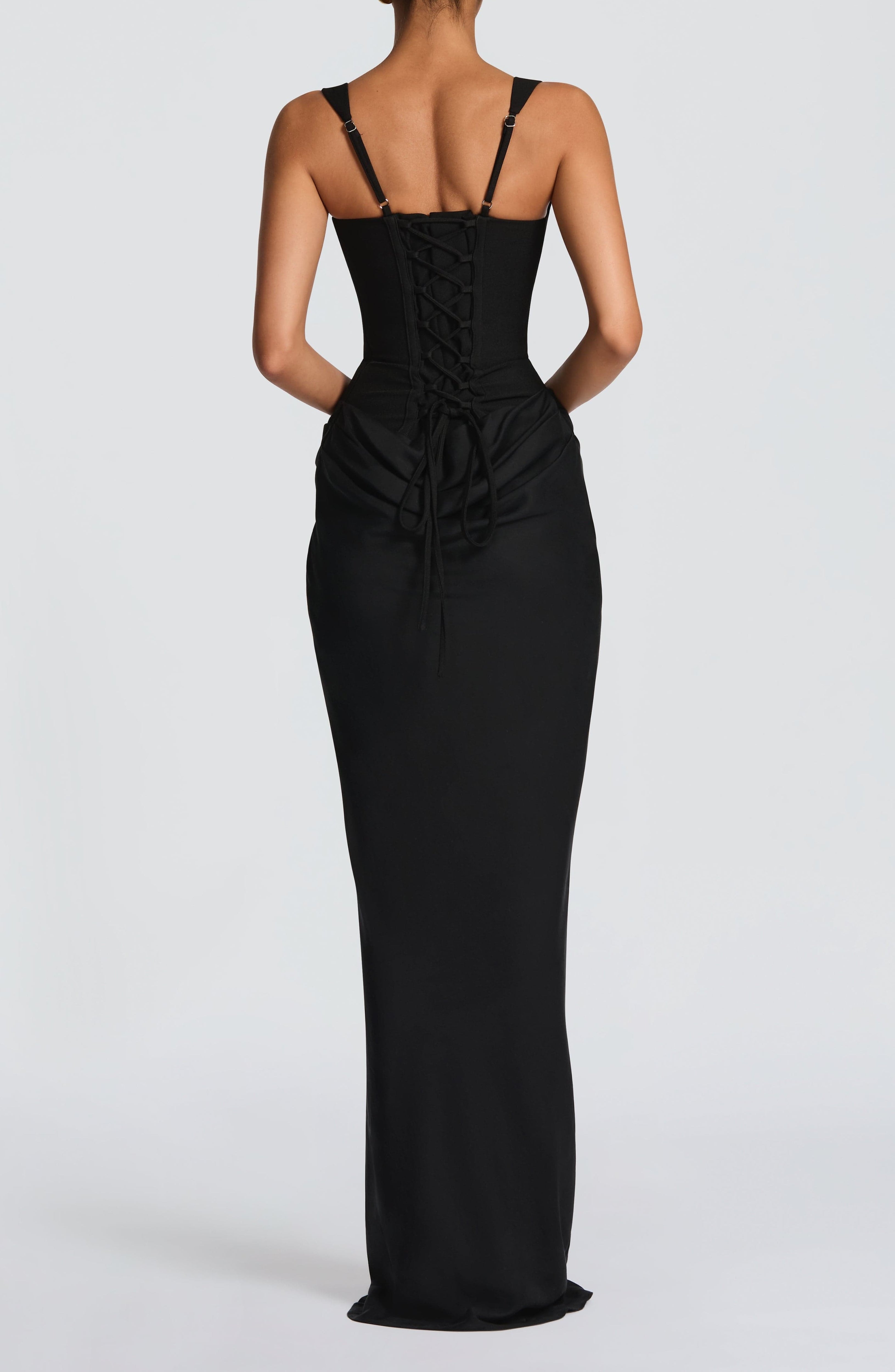 NOMI | Abito Lungo Romantico