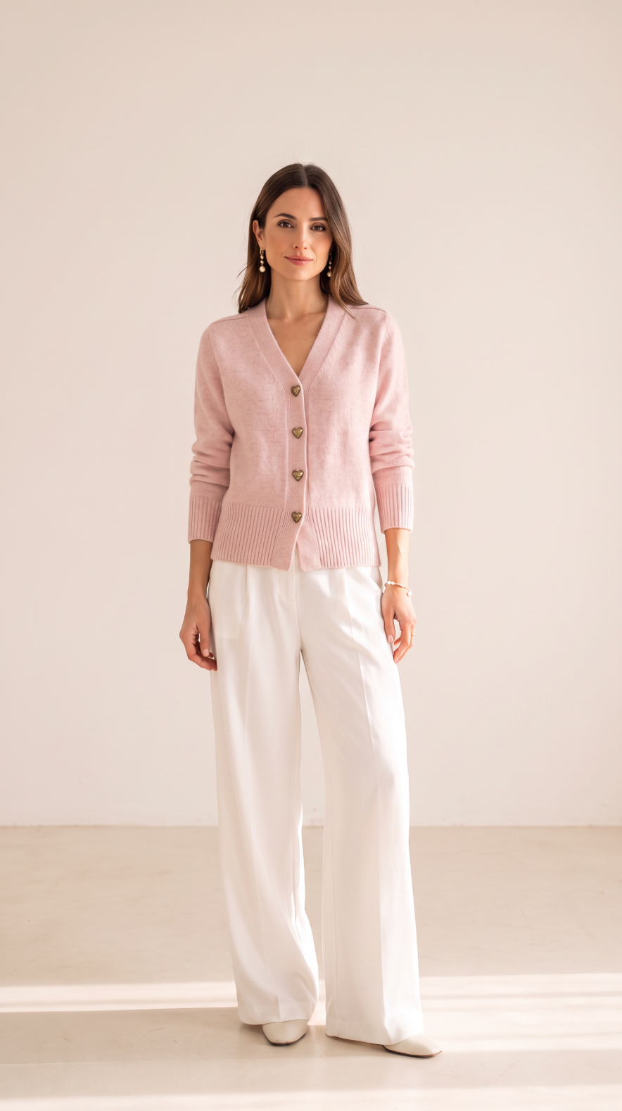 NOMI™ | Cardigan con Bottoni a Cuore Dorati