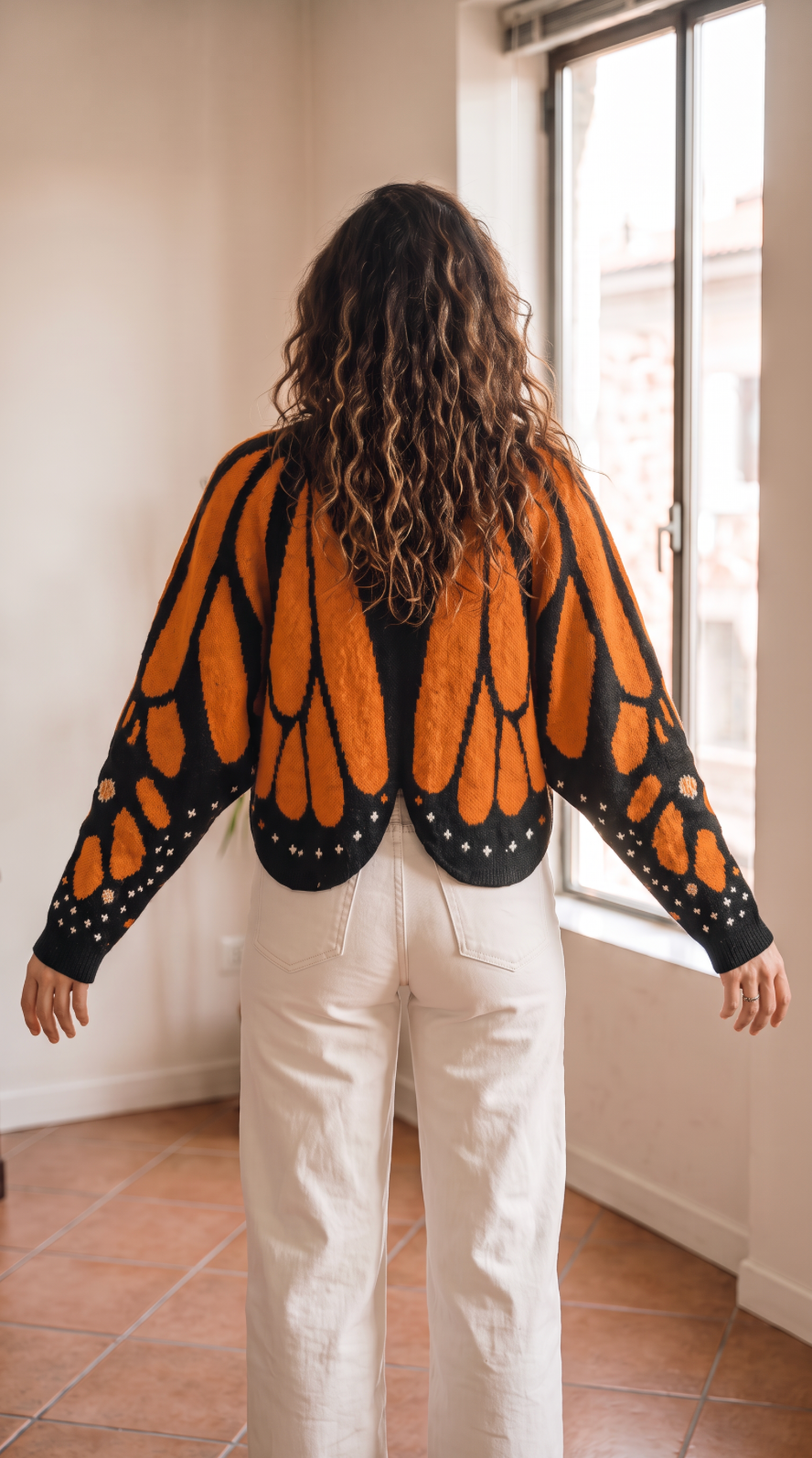 NOMI™ | Cardigan Farfalla Monarch