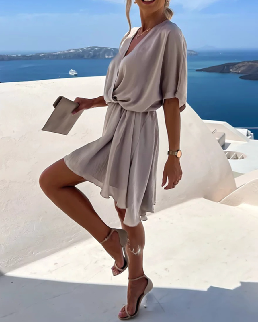 Nomi™ - Elegante abito fluido per un look alla moda