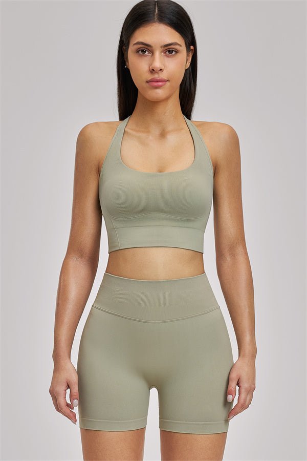 NOMI | Set 2 Pezzi - Sports Bra e Shorts - Nomi