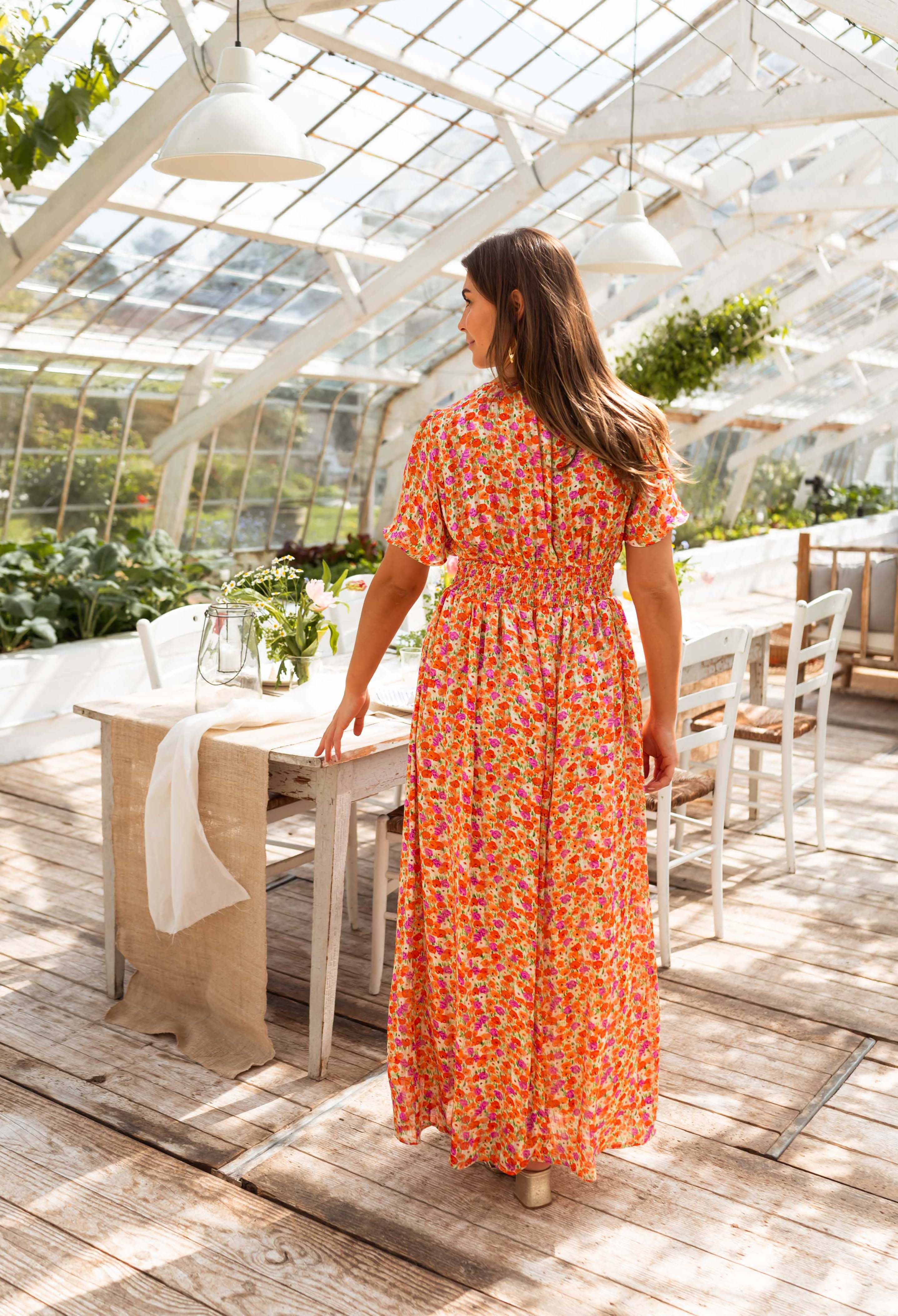 Nomi™- Abito con fiori arancioni